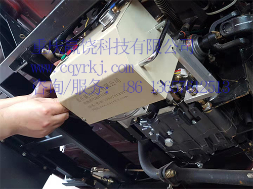 三輪篷車發(fā)動機(jī)改號氣動打標(biāo)機(jī) 549K.jpg