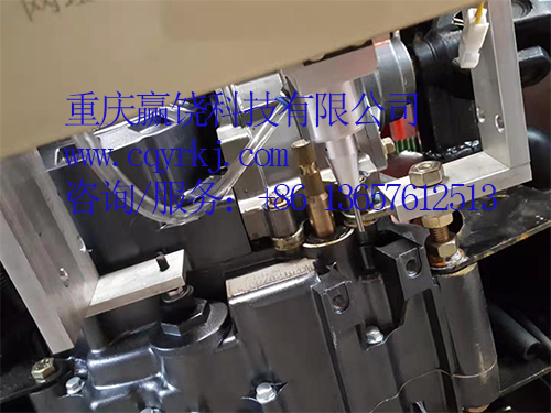 發(fā)動機(jī)改號氣動打標(biāo)機(jī)1 594K.jpg